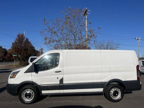 Used 2015 Ford Transit 150 Base image 8