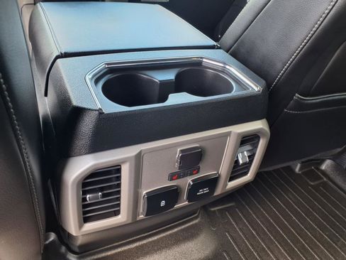 Used 2020 Ford F250 Lariat image 13