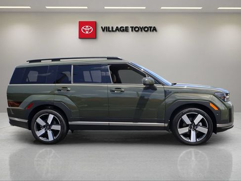 Used 2026 Hyundai Santa Fe Limited FWD image 6