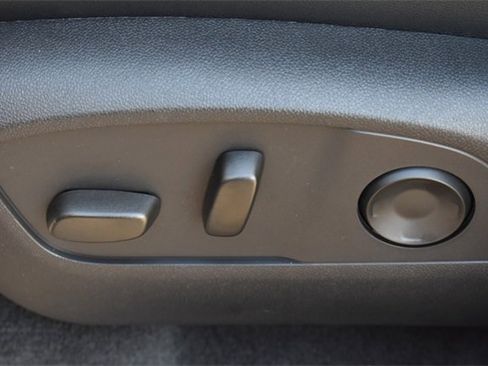 New 2026 Chevrolet Traverse RS image 28