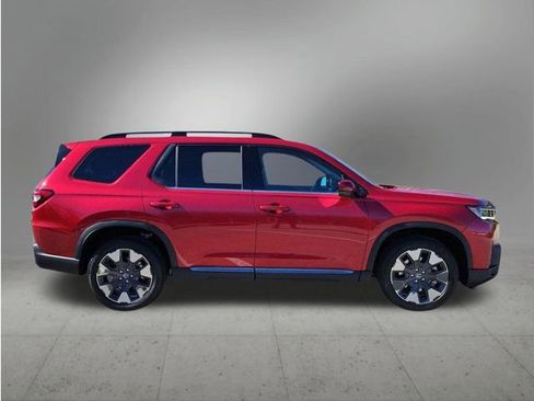 New 2026 Honda Pilot Touring image 6