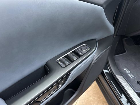 New 2026 Lexus RZ 350e 2WD image 18