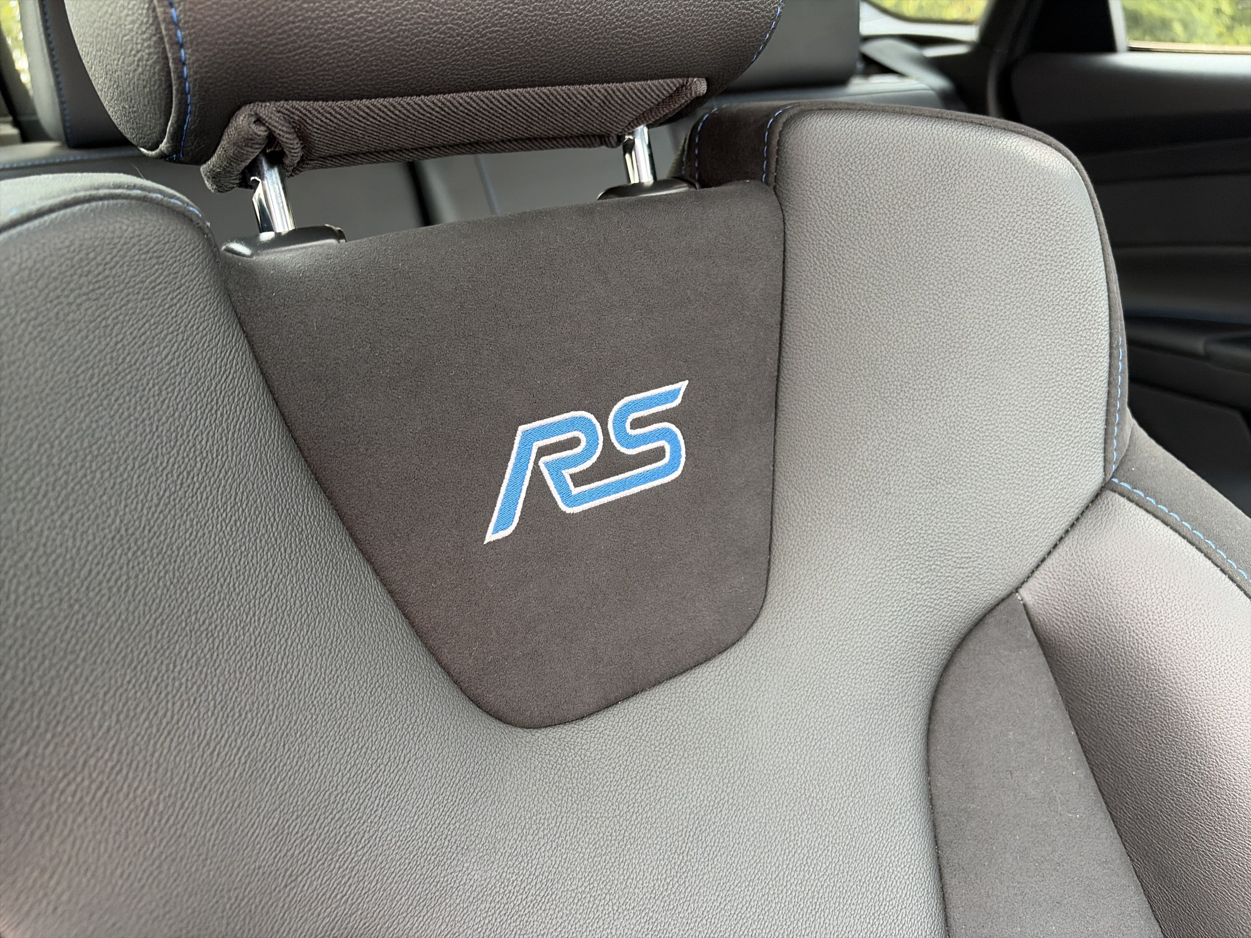 Used 2017 Ford Focus RS AWD/4WD image 32