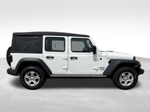 Used 2018 Jeep Wrangler Unlimited Sport S AWD/4WD image 20
