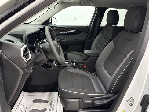 New 2026 Chevrolet TrailBlazer LT image 18