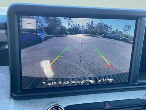 Used 2022 Ford Maverick XLT image 27