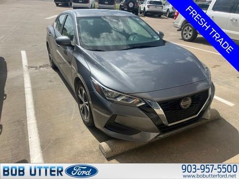 Used 2021 Nissan Sentra SV FWD image 2