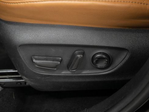 Used 2020 Toyota Highlander Platinum AWD/4WD image 27