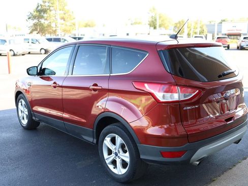 Used 2016 Ford Escape SE image 7