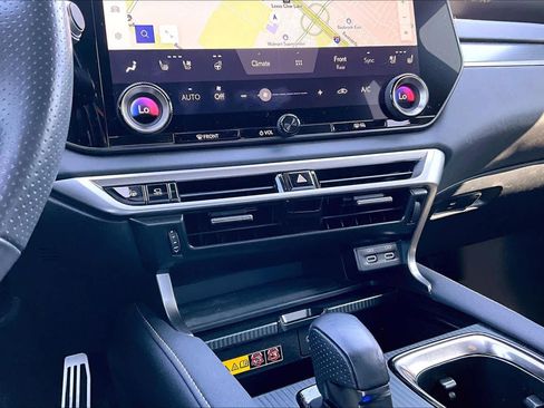 Used 2024 Lexus RX 350 F Sport w/ Convenience Package image 35