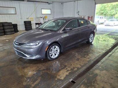 Used 2015 Chrysler 200 Limited w/ Comfort Group