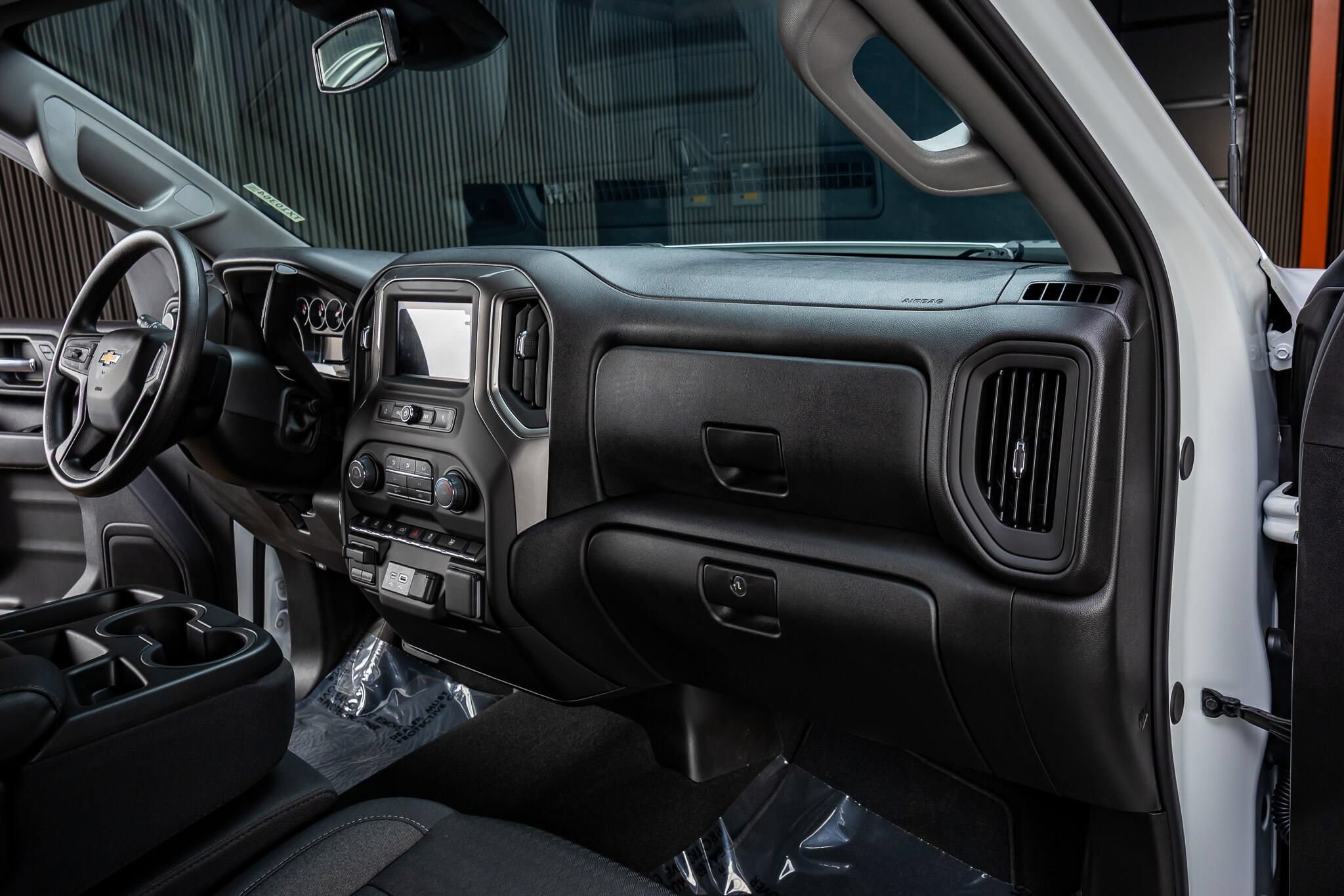 Used 2026 Chevrolet Silverado 2500 Custom w/ Custom Value Package AWD/4WD image 18