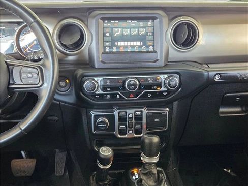 Used 2018 Jeep Wrangler Unlimited Sport S image 14