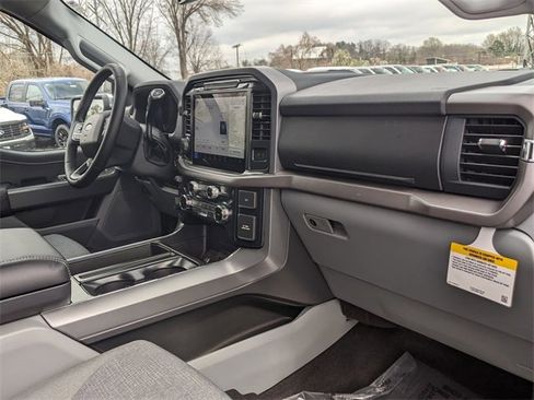 New 2025 Ford F150 XLT w/ Equipment Group 302A MID image 39