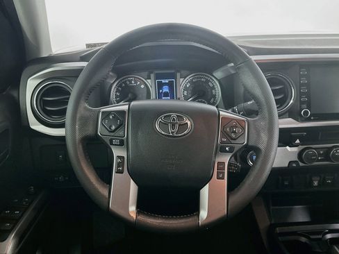 Used 2023 Toyota Tacoma SR5 RWD image 17
