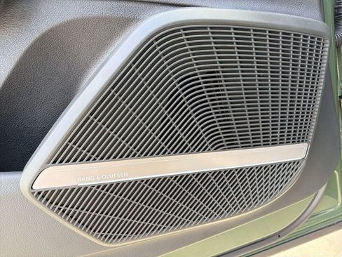 Used 2023 Audi Q5 e Premium Plus image 22