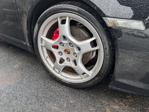 Used 2007 Porsche 911 Carrera S image 9