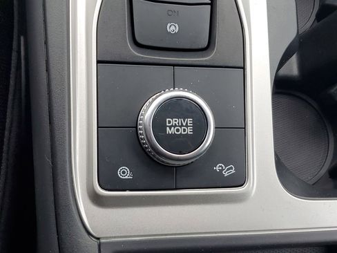 Certified 2023 Ford Explorer XLT w/ Class IV Trailer Tow Package image 28