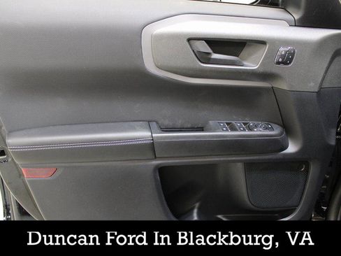 New 2025 Ford Bronco Sport Outer Banks image 9