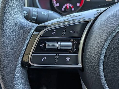 Used 2024 Kia Forte LXS image 24