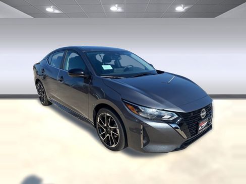 New 2025 Nissan Sentra SR w/ SR Premium Package image 7