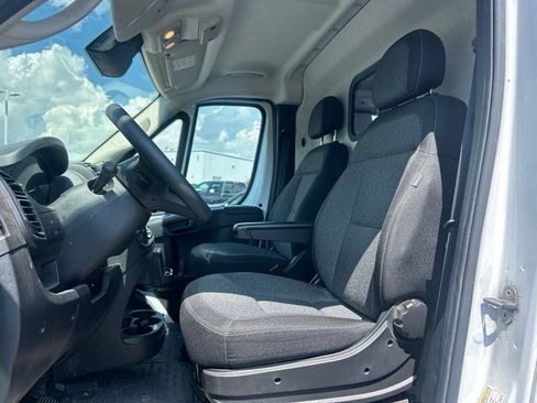 Used 2023 RAM ProMaster 1500 FWD image 5