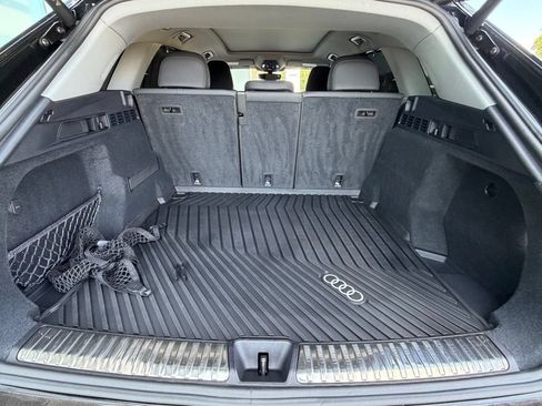 Used 2025 Audi Q5 Premium Plus AWD/4WD image 36