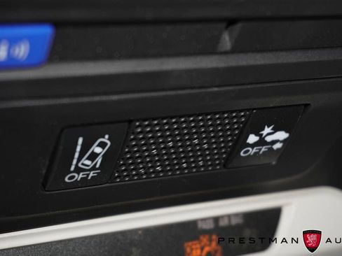 Used 2023 Subaru Impreza Premium image 32