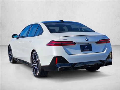 New 2026 BMW 540i xDrive w/ Executive Package image 9