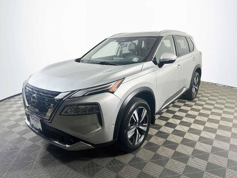 Certified 2022 Nissan Rogue Platinum w/ Head-Up Display Package AWD/4WD image 1