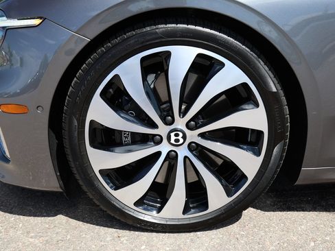 Used 2026 Bentley Continental GT Azure AWD/4WD image 7