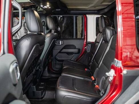 Used 2021 Jeep Wrangler Unlimited Rubicon w/ Trailer Tow Package image 10