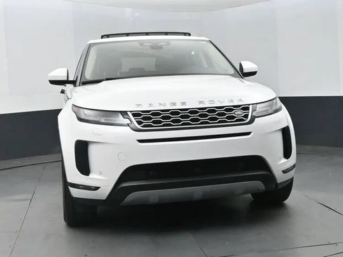 Used 2023 Land Rover Range Rover Evoque S AWD/4WD image 3