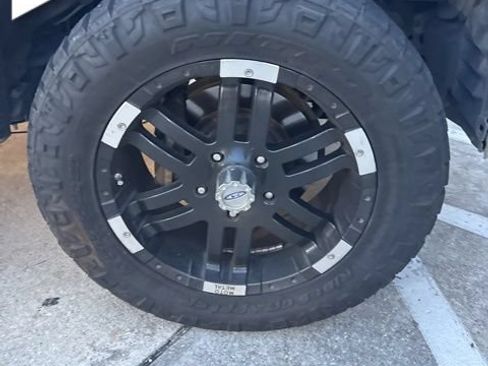 Used 2011 Toyota Tundra 2WD Double Cab image 2