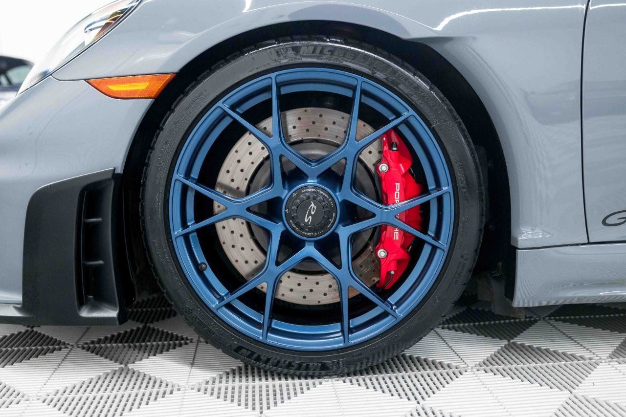 Used 2023 Porsche 718 Cayman GT4 RS RWD image 38