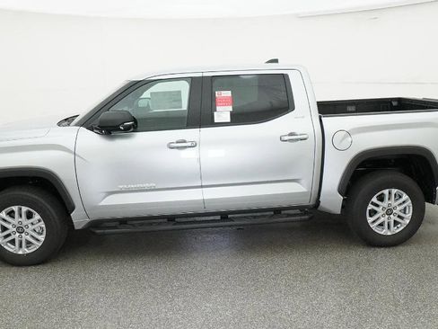 New 2026 Toyota Tundra SR5 AWD/4WD image 41