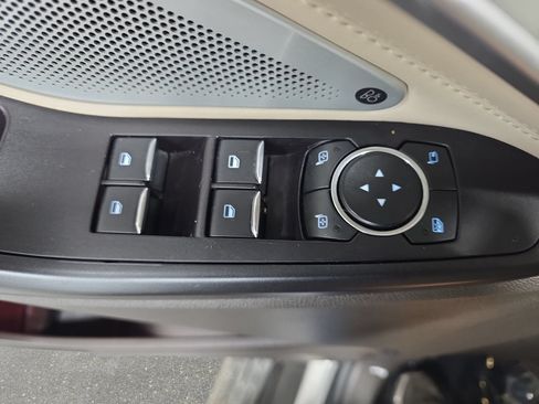 Used 2020 Ford Explorer Platinum AWD/4WD image 27