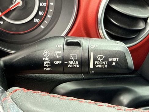 Used 2019 Jeep Wrangler Unlimited Rubicon w/ Advanced Safety Group AWD/4WD image 19