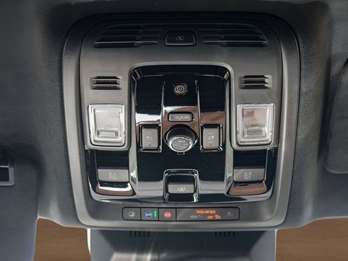 New 2026 Cadillac Escalade Platinum Sport w/ LPO, ONYX Package image 22