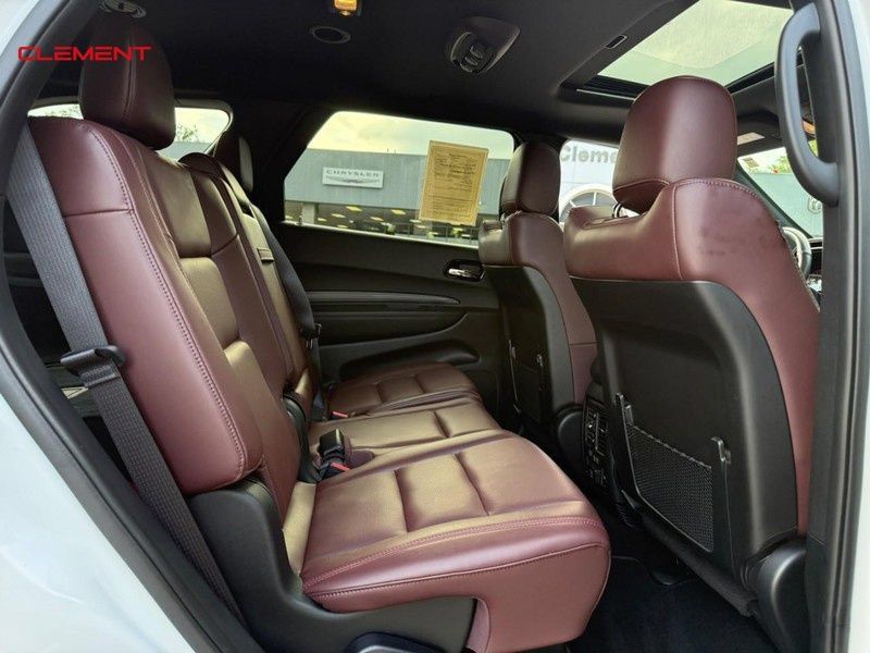 Used 2025 Dodge Durango GT AWD/4WD image 12