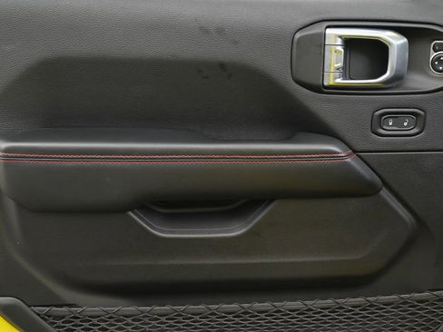 Used 2024 Jeep Wrangler Unlimited Rubicon image 14