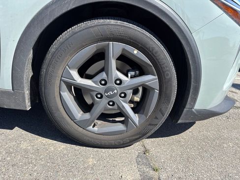 Used 2025 Kia K4 FWD image 4