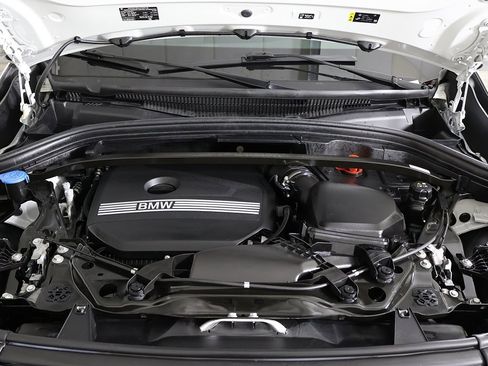 Used 2024 BMW X1 xDrive28i w/ Convenience Package image 22