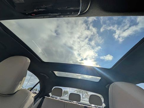 New 2026 Mercedes-Benz C 300 Sedan image 23