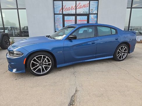 Used 2023 Dodge Charger R/T RWD image 5