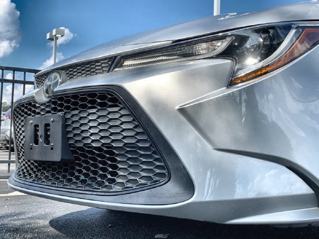 Used 2021 Toyota Corolla LE FWD image 45