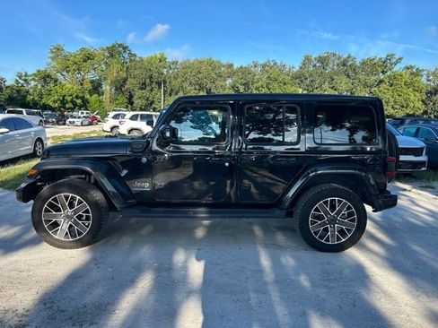 Used 2024 Jeep Wrangler High Altitude AWD/4WD image 16