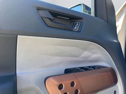 Used 2024 Ford Maverick Lariat w/ 4K Tow Package image 12