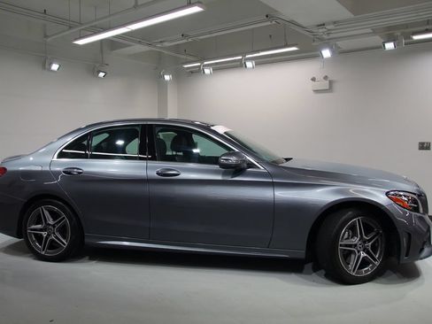 Used 2021 Mercedes-Benz C 300 4MATIC Sedan image 11