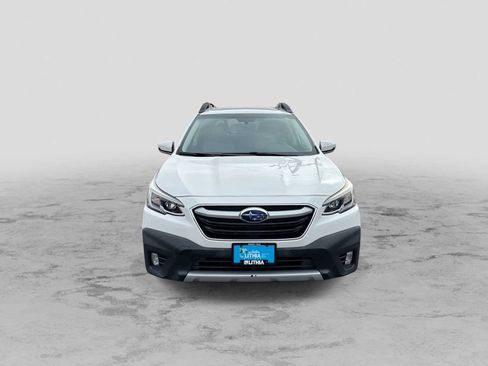 Used 2020 Subaru Outback Limited w/ Popular Package #2 image 3